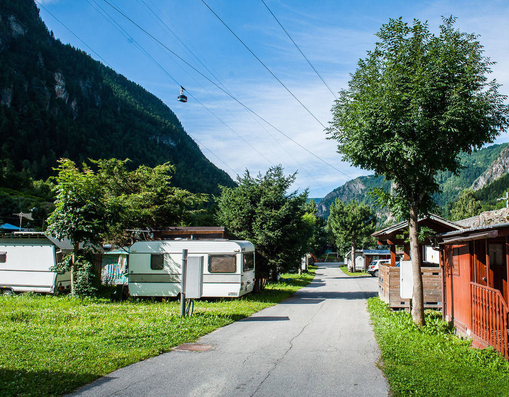 Villaggio Turistico Camping Cervino Antey-Saint-André Exterior photo